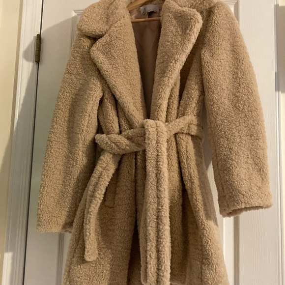 HOST PICK!!! ✨Design History Lila Faux Fur Belted Beige Coat Small - Picture 3 of 7